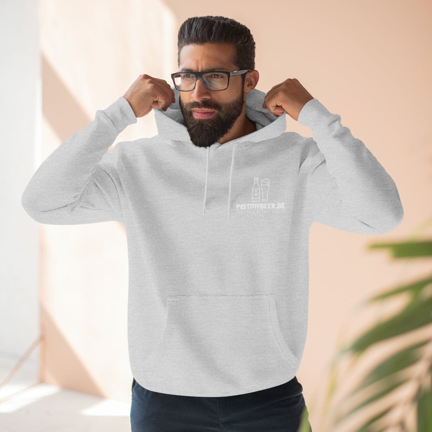 Unisex Premium Pullover Hoodie-Ich frage mich, ob Bier auch über mich aussieht