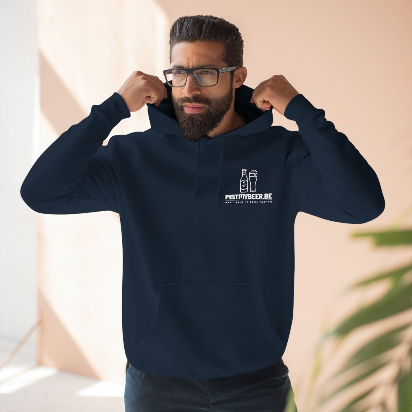 Unisex Premium Pullover Hoodie-Ich frage mich, ob Bier auch über mich aussieht